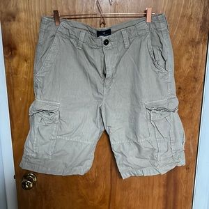 American Eagle Cargo shorts (men’s)